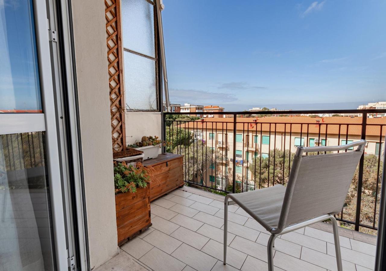 Apartamento Luxury House Near Train Station Livorno Exterior foto